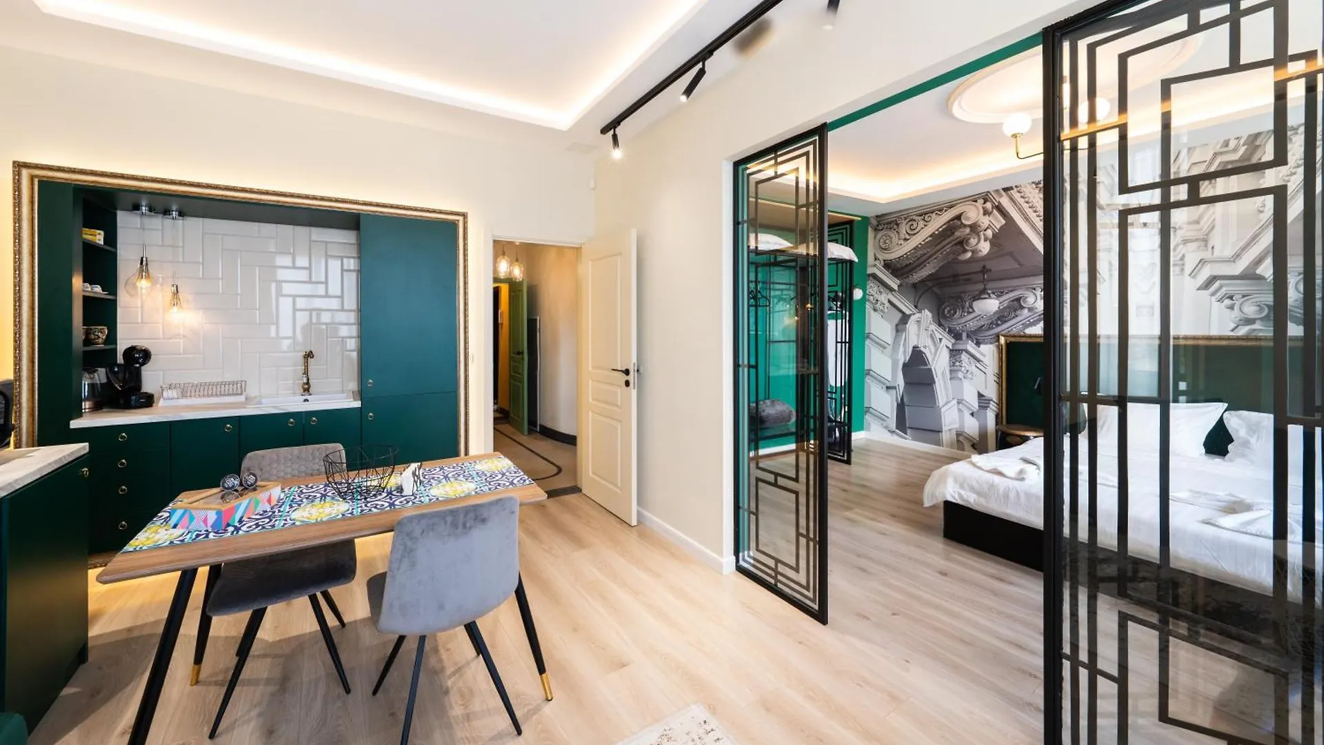 Heart Of The City Center Lux Apartment2 With View Sofia Appartement
